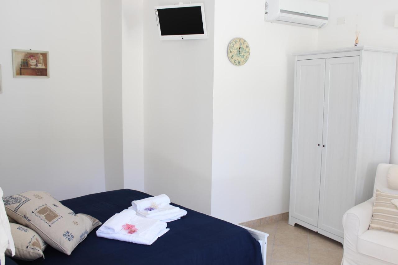 Book And Bed Bed & Breakfast Maglie Dış mekan fotoğraf