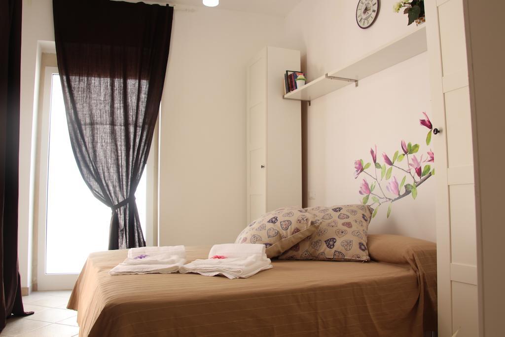 Book And Bed Bed & Breakfast Maglie Oda fotoğraf